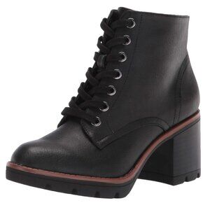 💖 Naturalizer Madalynn Lace Up Faux Leather Lug Sole Bootie 8W 💖